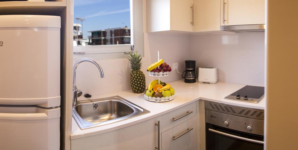 Apartamentos Voramar กาสเตย์เดเฟลส์ ภายนอก รูปภาพ
